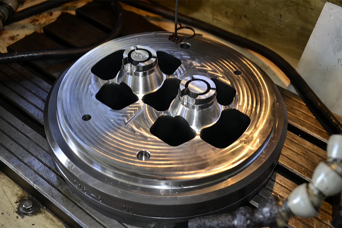 Die used by custom aluminum extrusion supplier