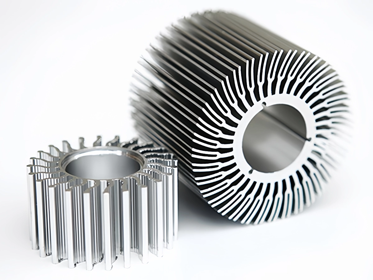 Finned heat sink for led bulb dissipating heat