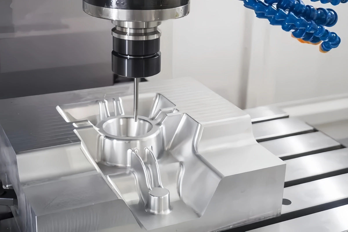 How CNC aluminum milling services operate diagram