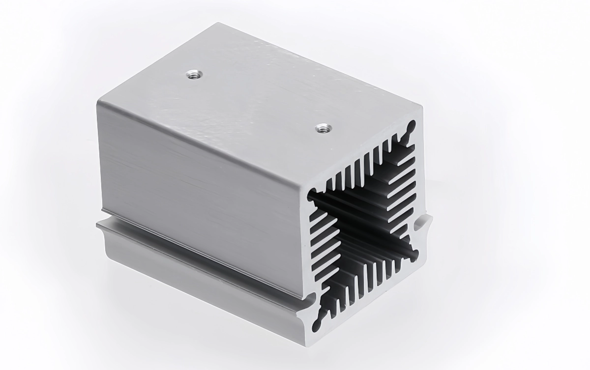 LED light cooled by a Passive Heat Sink