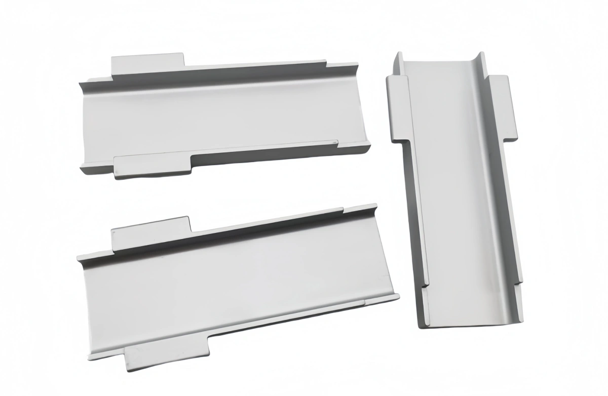 Preventing cracking while bending aluminum plate