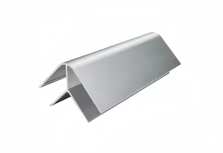 Anodized aluminum corner extrusion with matte finish