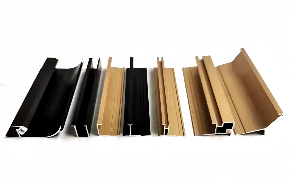 How to clean polished gold aluminum with soft cloth