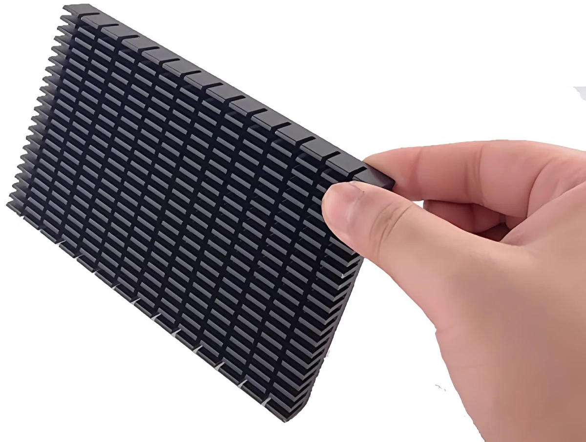 How black anodized aluminum enhances durability